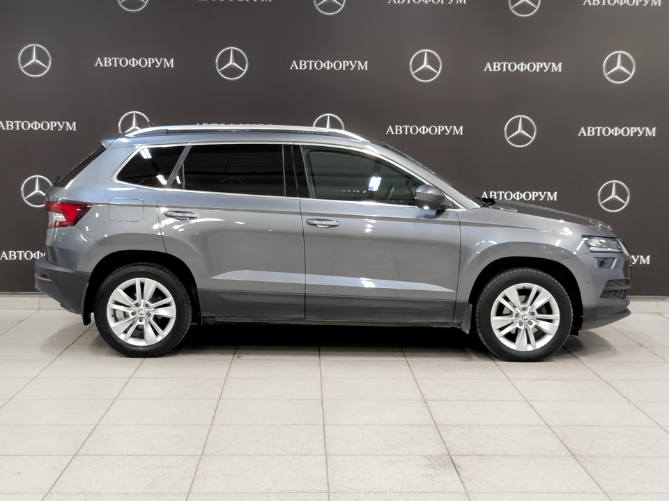 Skoda Karoq 2021 45 000км фото №4