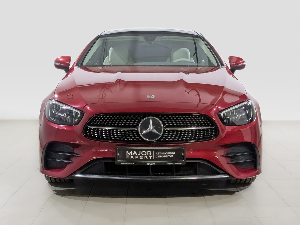 Mercedes-Benz E-Класс Купе 2020 98 660км фото №2