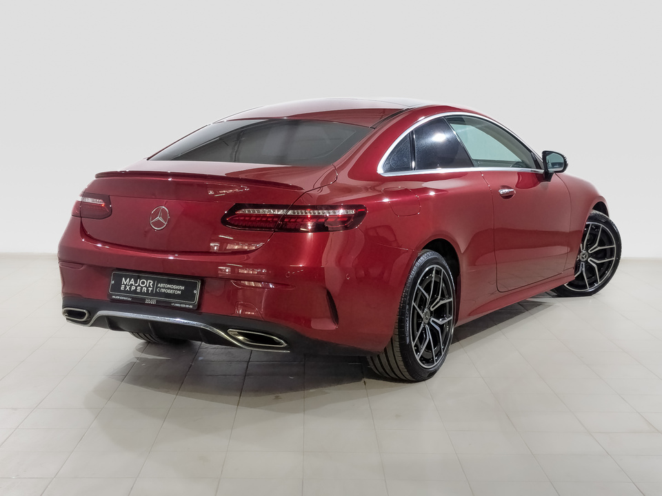 Mercedes-Benz E-Класс Купе 2020 98 660км фото №5