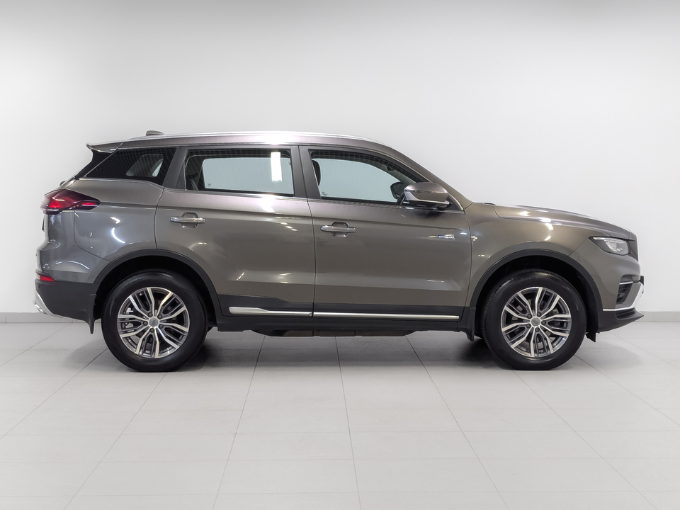 Geely Atlas Pro 2023 53 080км фото №4