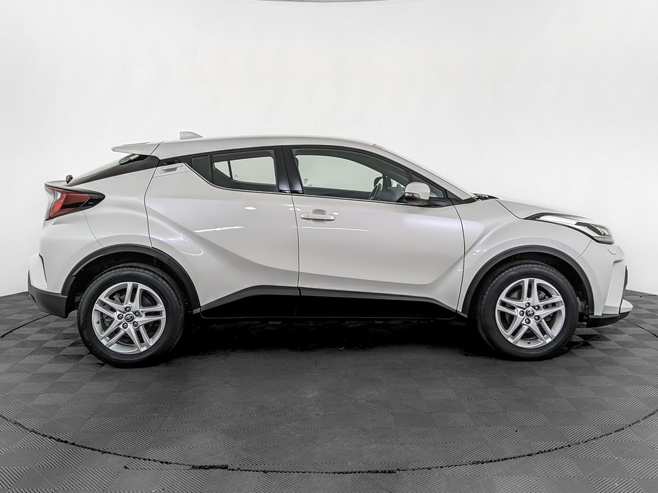 Toyota C-HR 2021 54 712км фото №4
