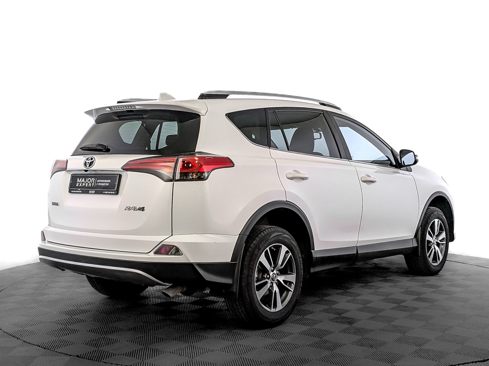 Toyota Rav-4 2018 97 521км фото №5