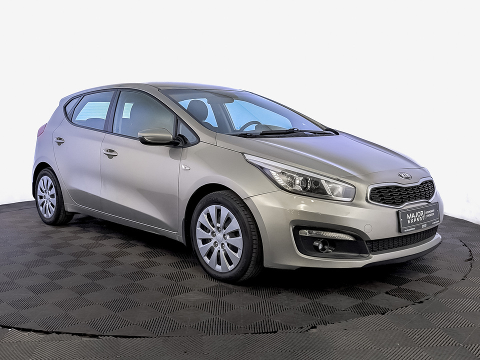 Kia Ceed 2017 100 294км фото №3