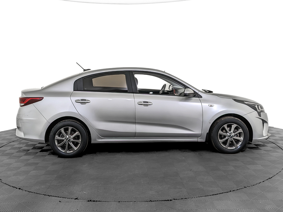 Kia Rio 2021 89 200км фото №4