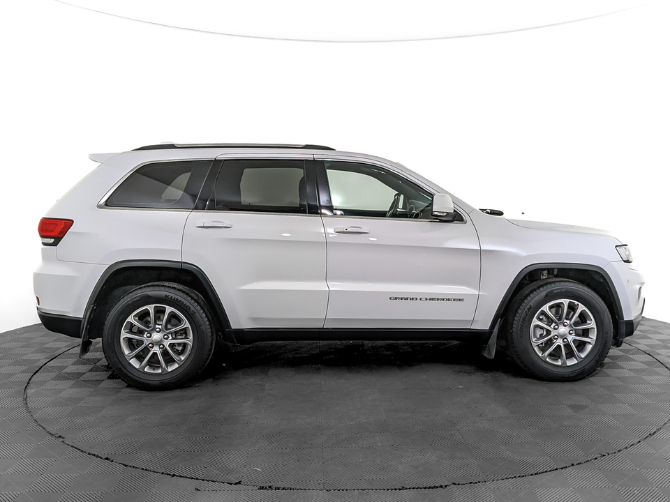 Jeep Grand Cherokee 2016 90 354км фото №4