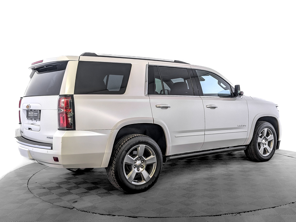 Chevrolet Tahoe 2020 86 765км фото №5
