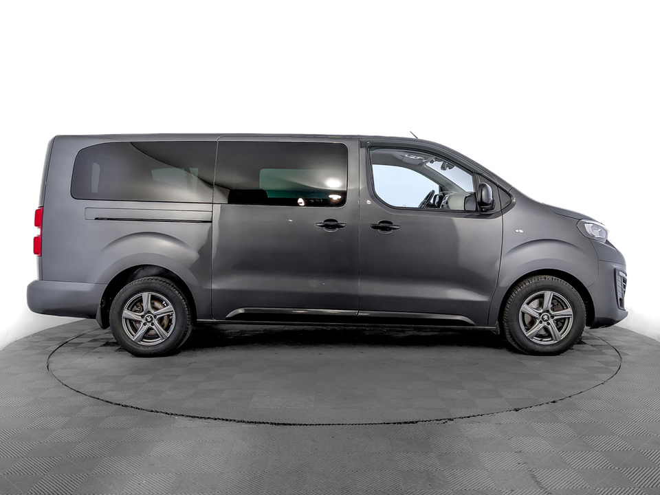 Peugeot Traveller 2020 99 031км фото №4