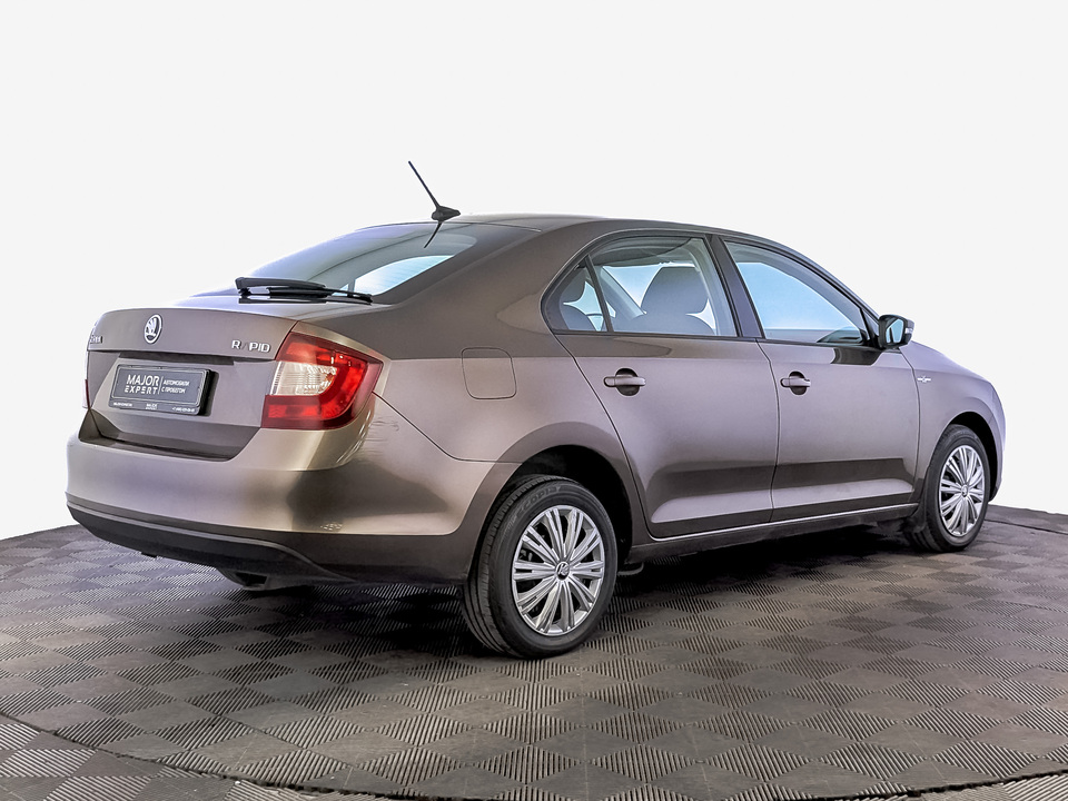 Skoda Rapid 2019 110 000км фото №5