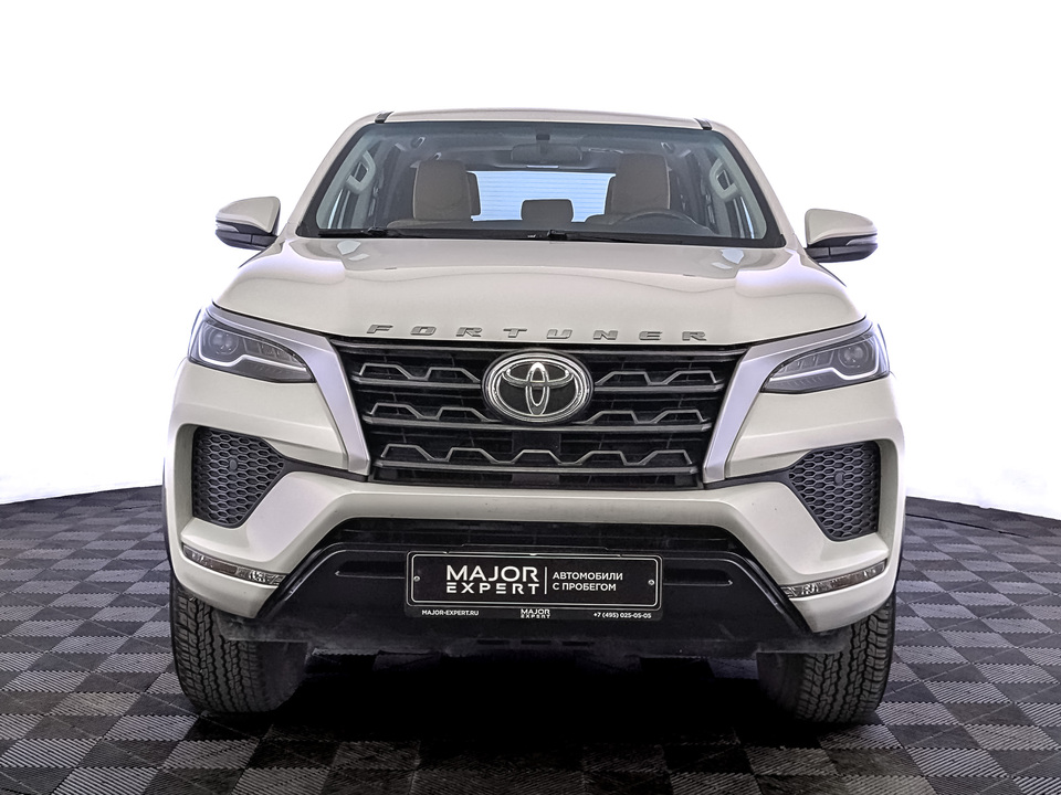 Toyota Fortuner 2022 23 477км фото №2