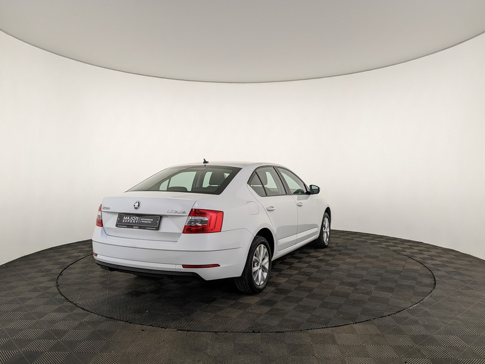 Skoda Octavia 2019 102 805км фото №5