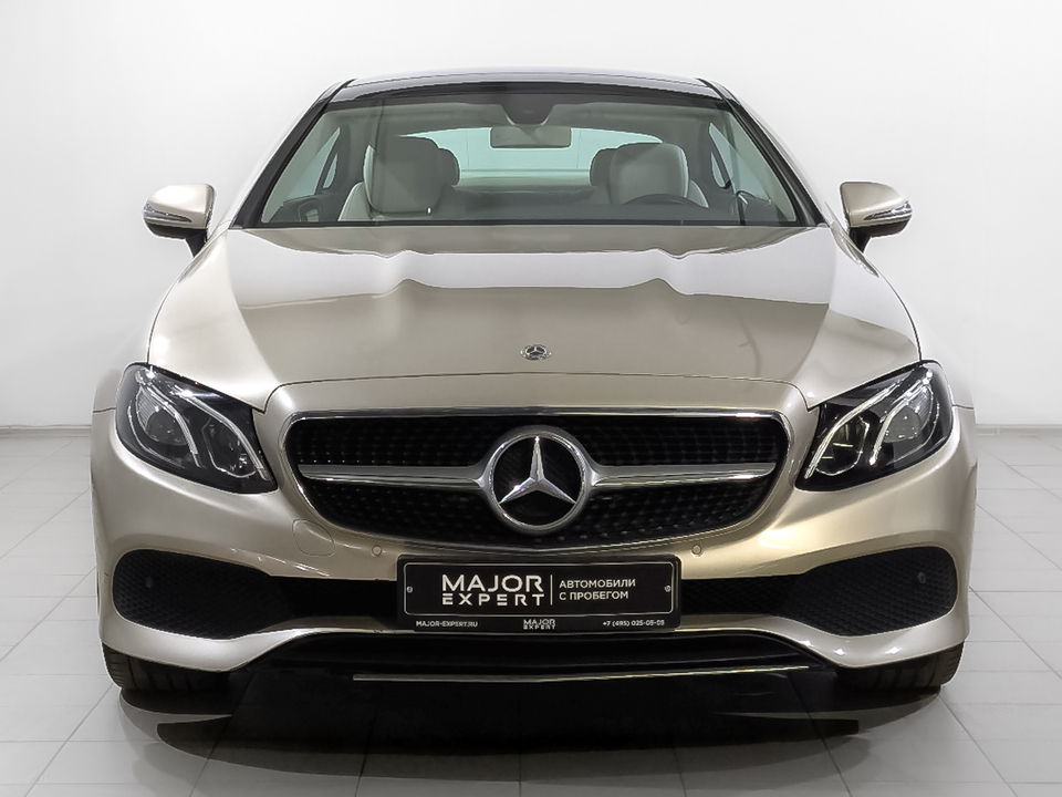 Mercedes-Benz E-Класс Купе 2017 88 235км фото №2