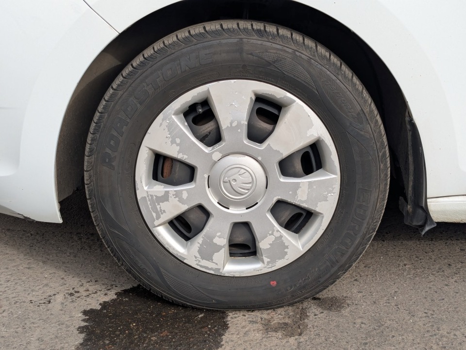 Skoda Rapid 2019 122 272км фото №4