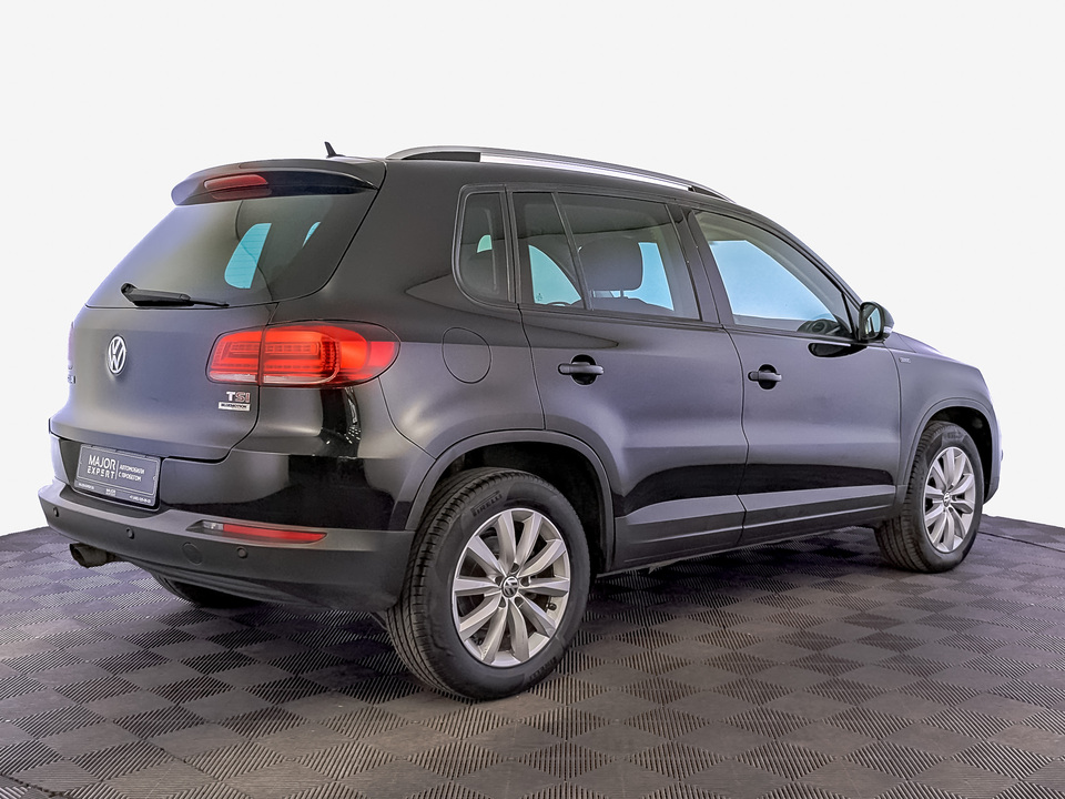Volkswagen Tiguan 2016 107 767км фото №5