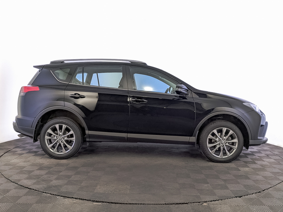 Toyota Rav-4 2019 41 285км фото №4