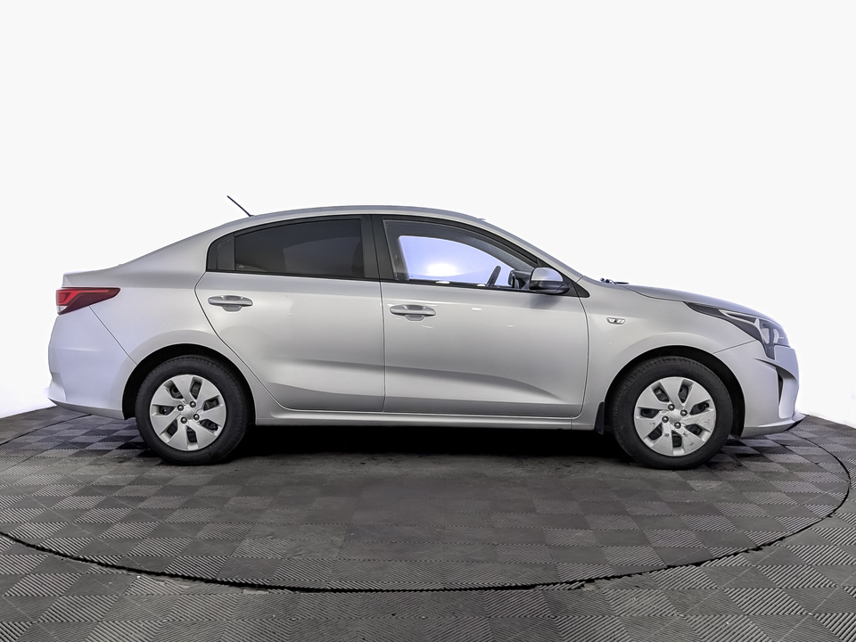 Kia Rio 2021 101 768км фото №4