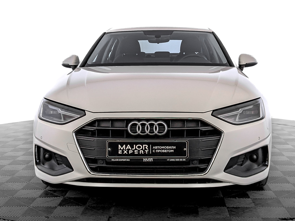 Audi A4 2022 39 147км фото №2
