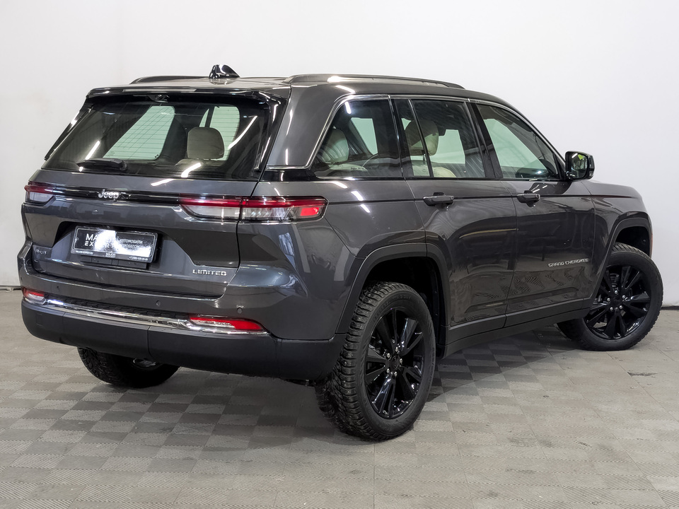 Jeep Grand Cherokee 2022 33 944км фото №5