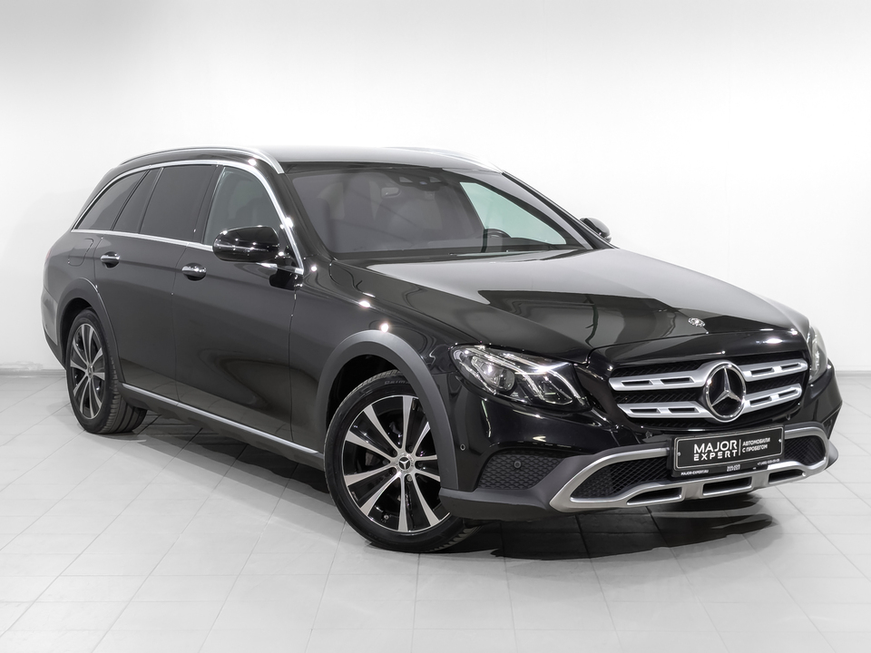 Mercedes-Benz E-Класс 2018 85 628км фото №3