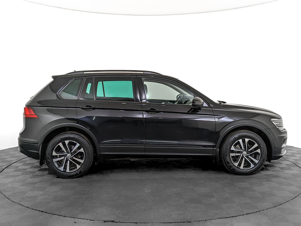Volkswagen Tiguan 2019 181 317км фото №4