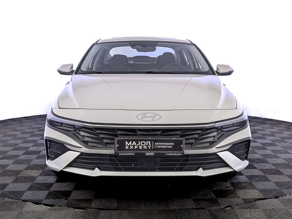 Hyundai Elantra 2024 34 821км фото №2