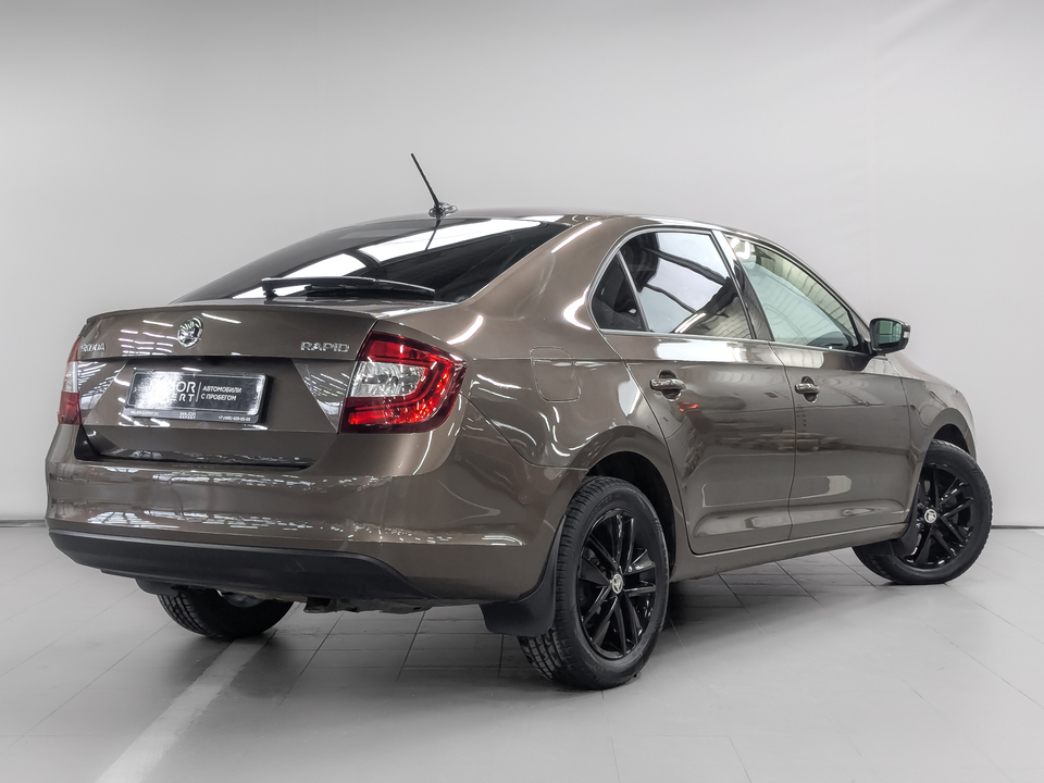 Skoda Rapid 2018 86 724км фото №5