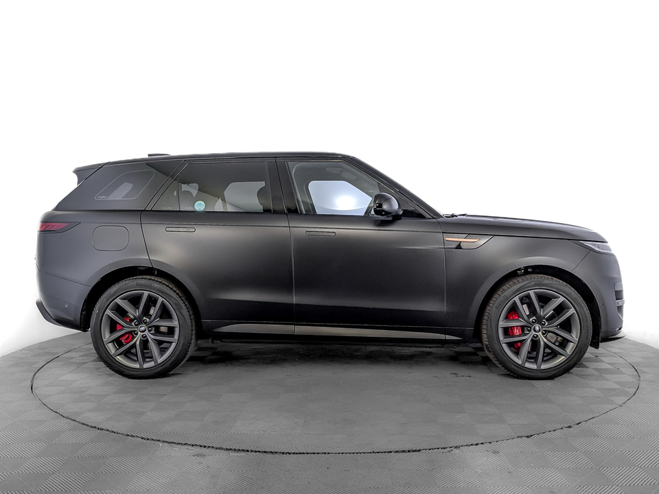 Land Rover Range Rover Sport 2022 67 738км фото №4