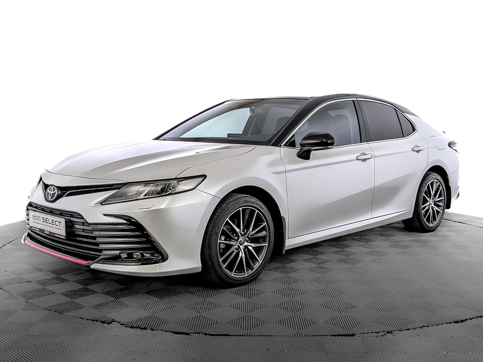 Toyota Camry 2022 44 758км фото №1