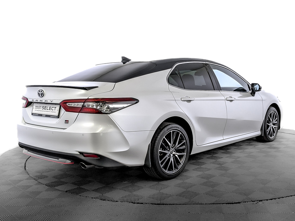 Toyota Camry 2022 44 758км фото №5