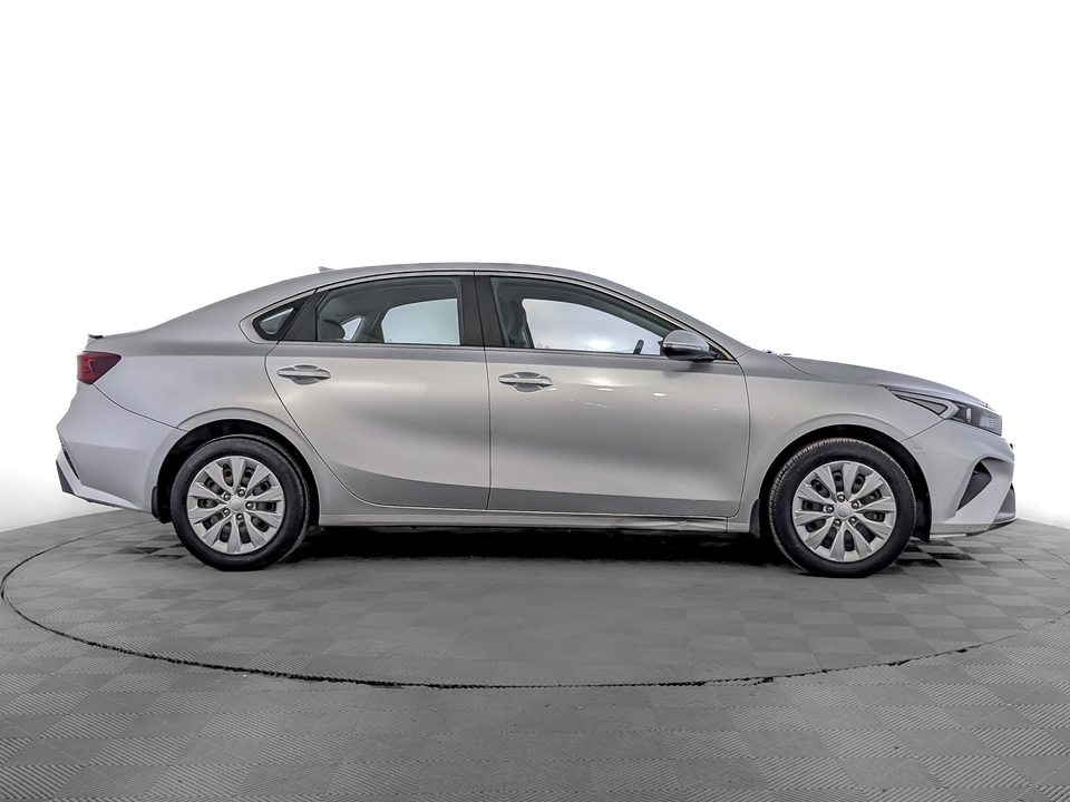 Kia Cerato 2022 62 530км фото №4