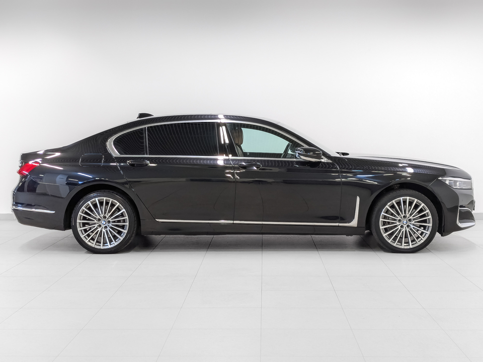 BMW 7 серии 2022 92 629км фото №4