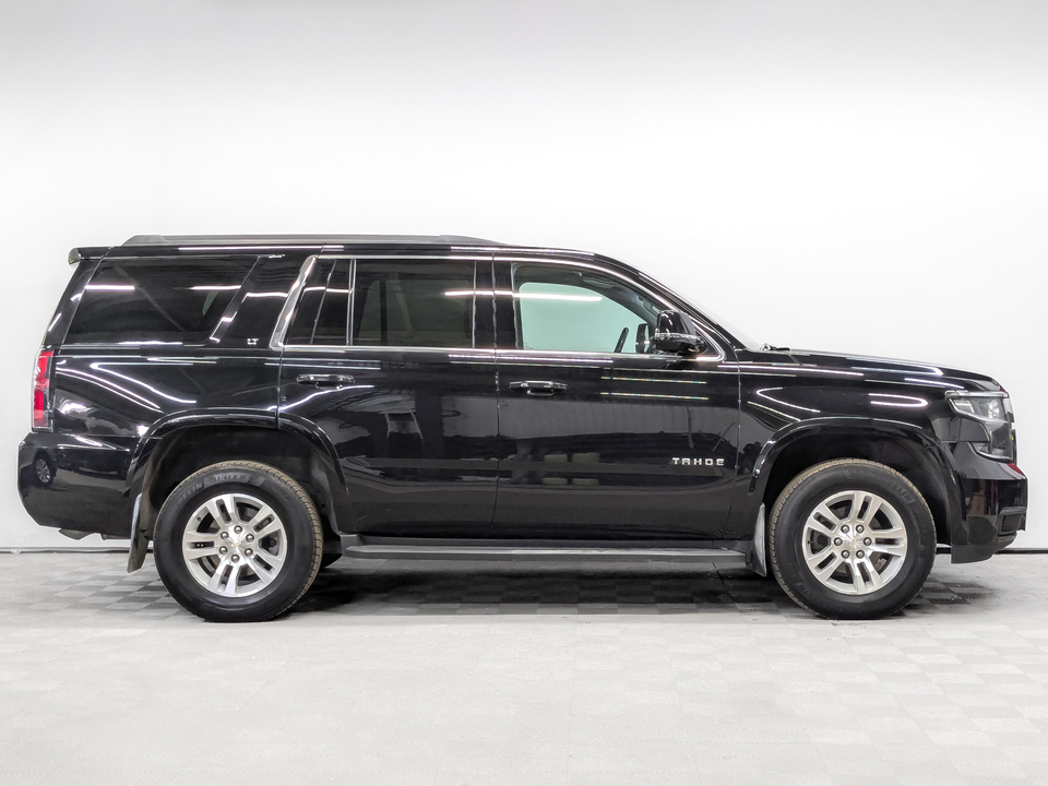 Chevrolet Tahoe 2018 87 224км фото №4