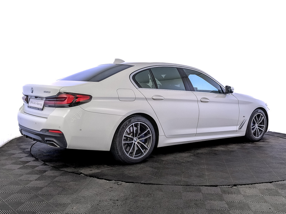 BMW 5 серии 2021 43 290км фото №5