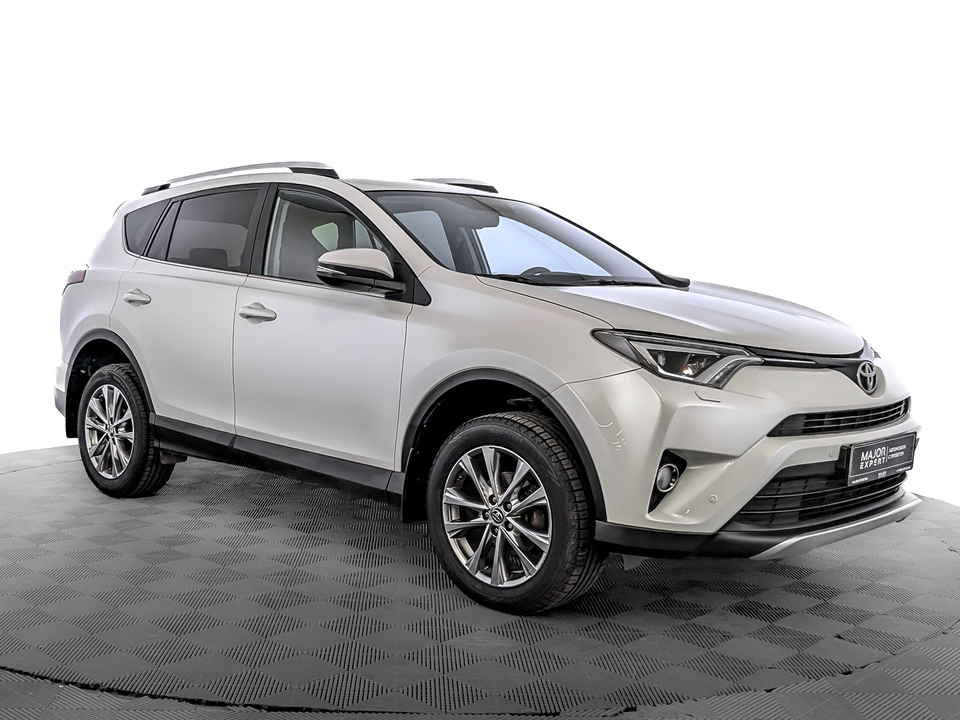Toyota Rav-4 2016 122 999км фото №3
