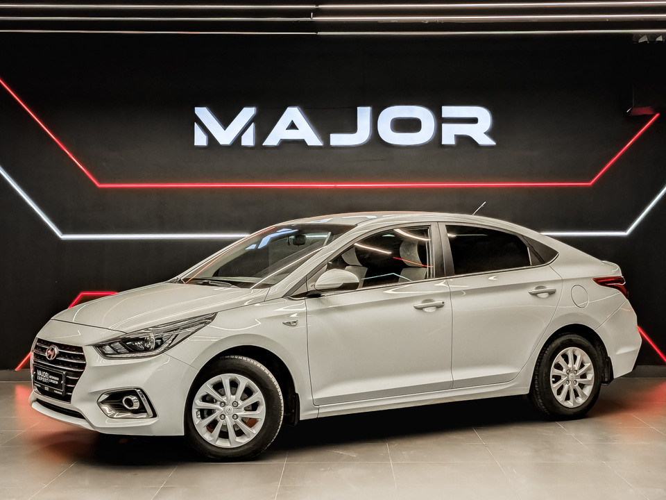 Hyundai Solaris 2017 76 268км фото №1