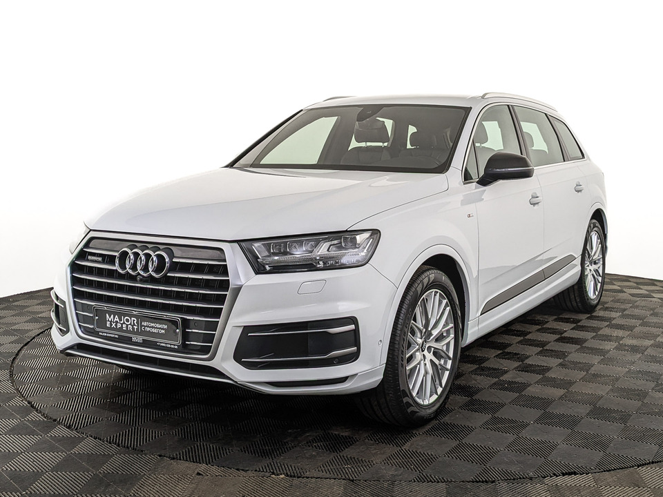Audi Q7 2019 126 680км фото №1