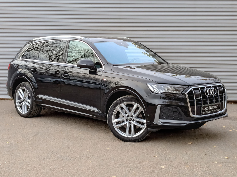 Audi Q7 2023 55 750км фото №3