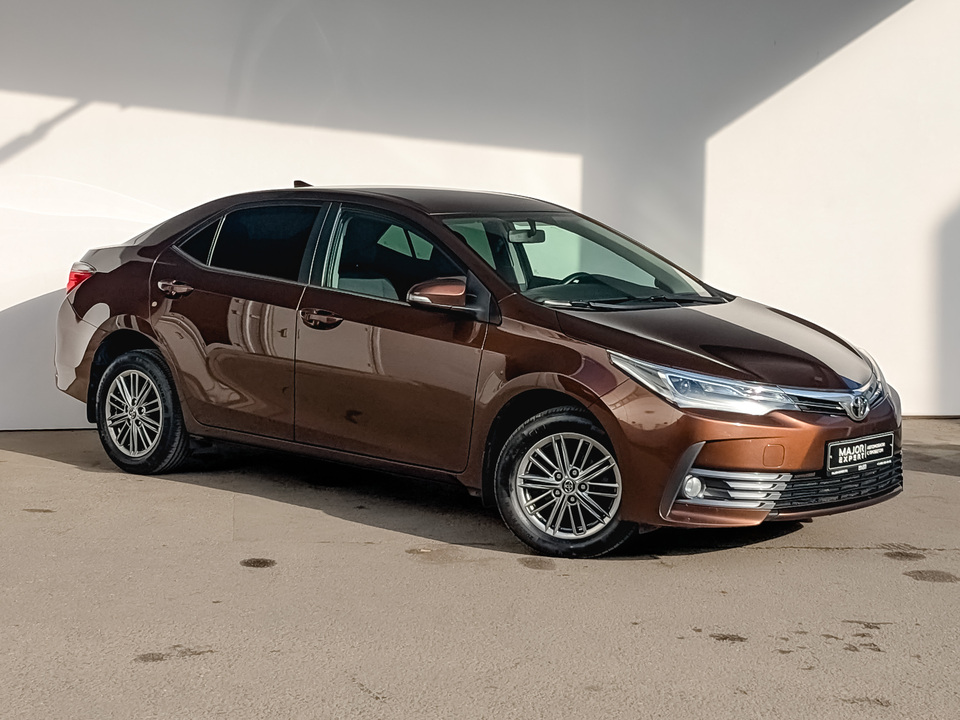 Toyota Corolla 2018 107 942км фото №3
