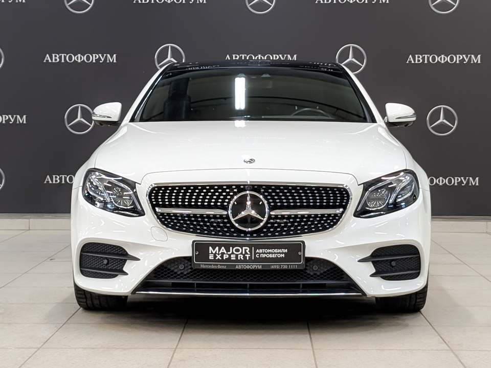 Mercedes-Benz E-Класс 2020 61 079км фото №2