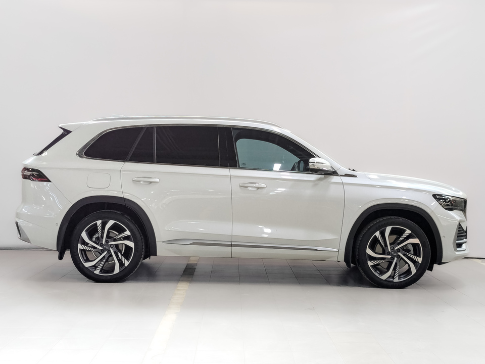 Geely Monjaro 2023 55 840км фото №4