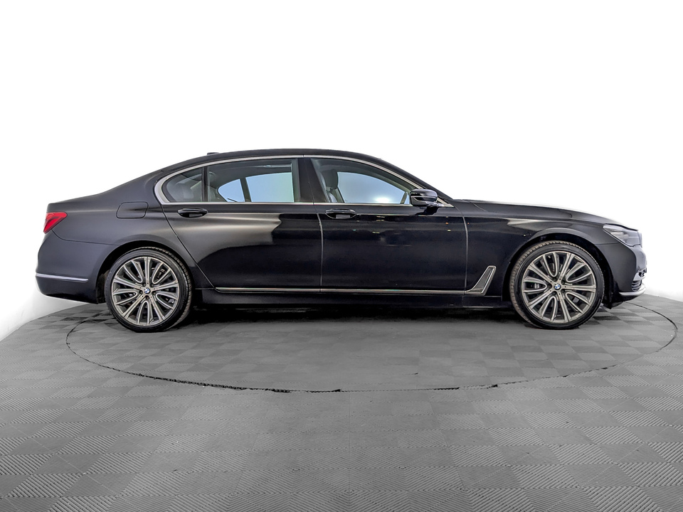 BMW 7 серии 2016 179 329км фото №4