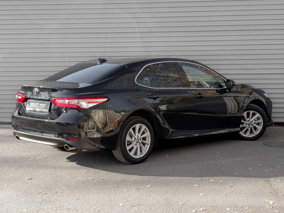 Toyota Camry 2023 10 719км фото №5