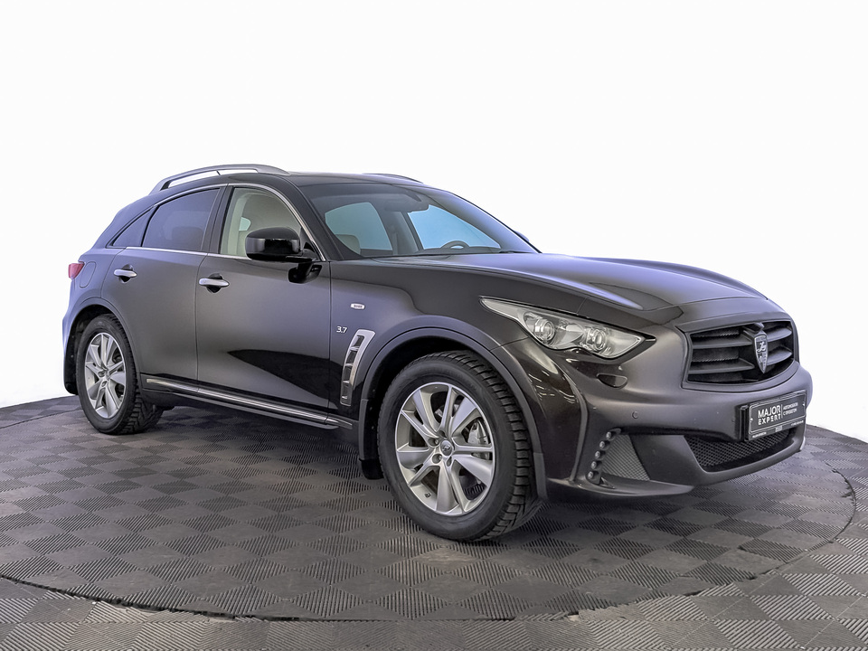 Infiniti QX70 2017 129 407км фото №3