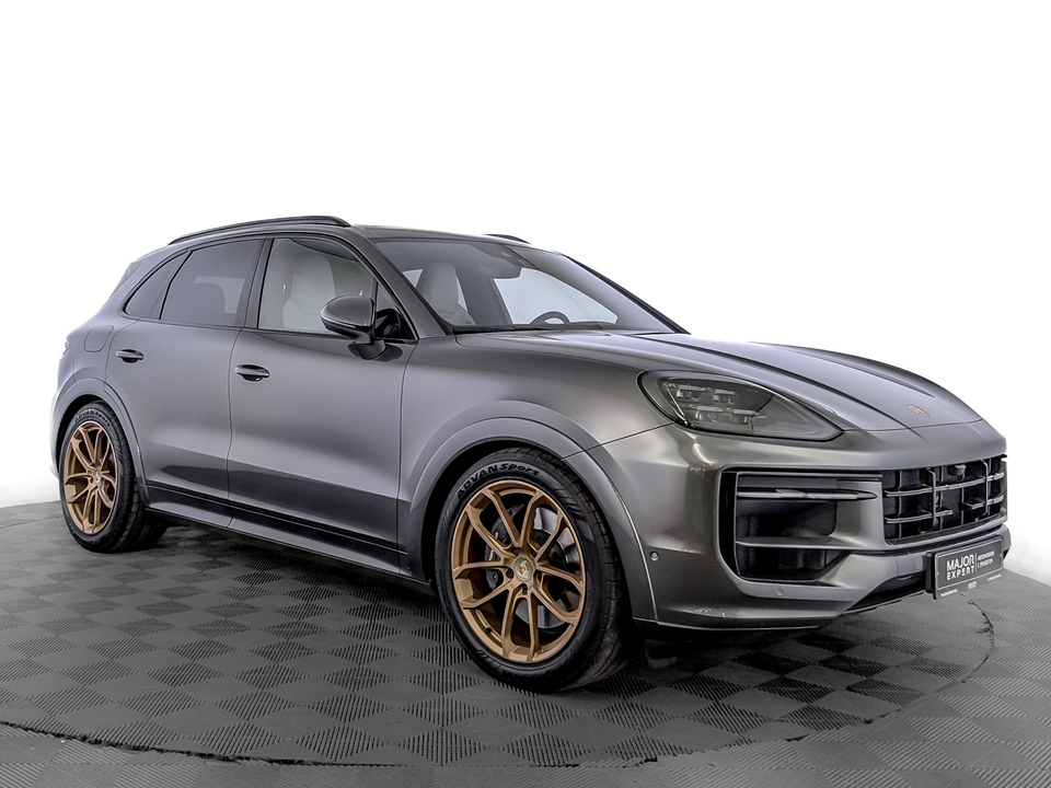 Porsche Cayenne 2025 30 174км фото №4