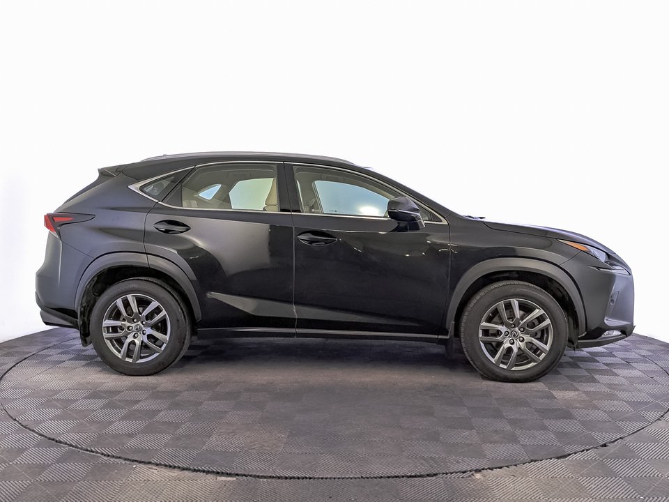 Lexus NX 2019 139 770км фото №4