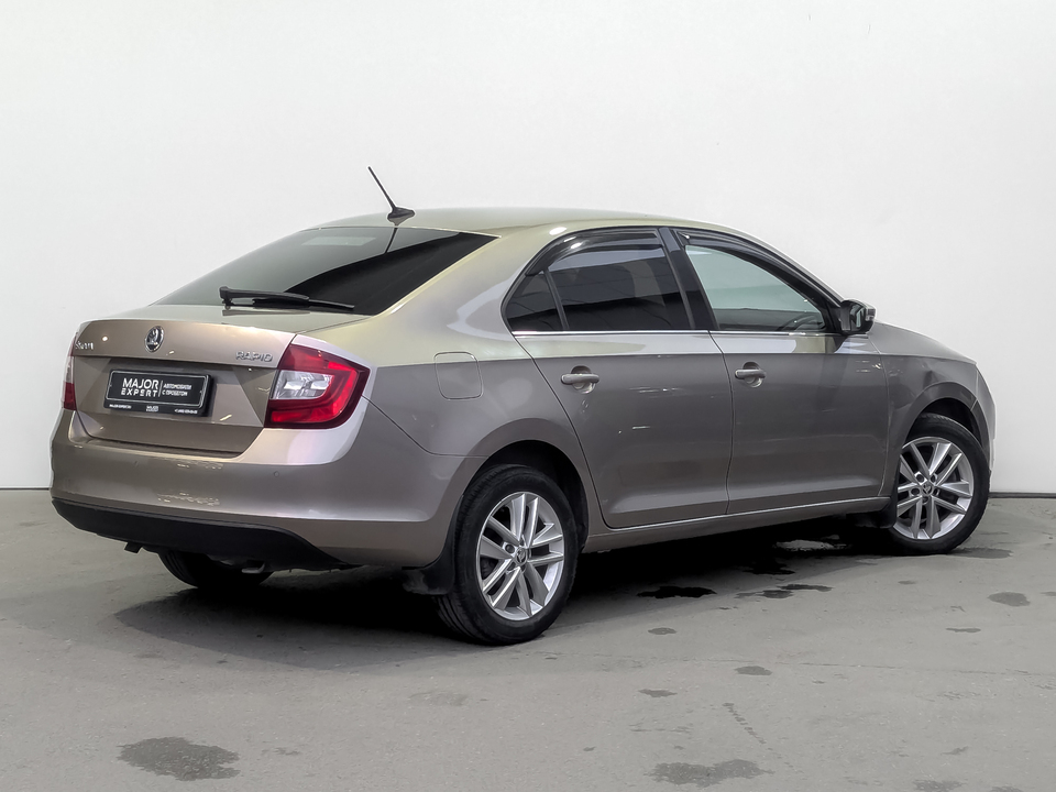 Skoda Rapid 2018 65 000км фото №5