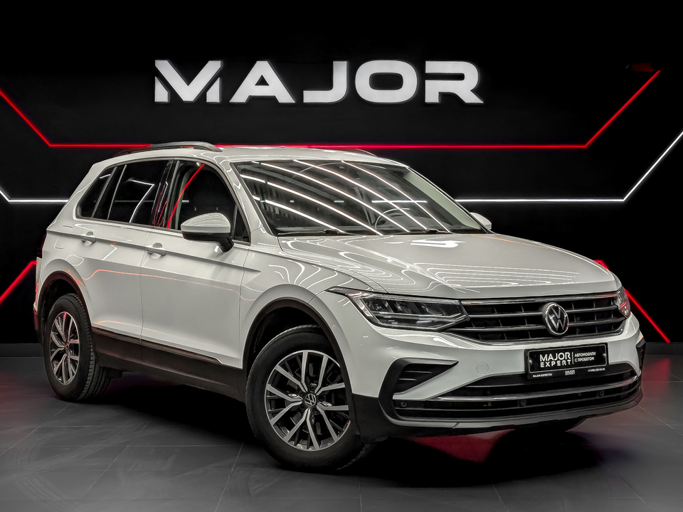 Volkswagen Tiguan 2021 87 181км фото №3