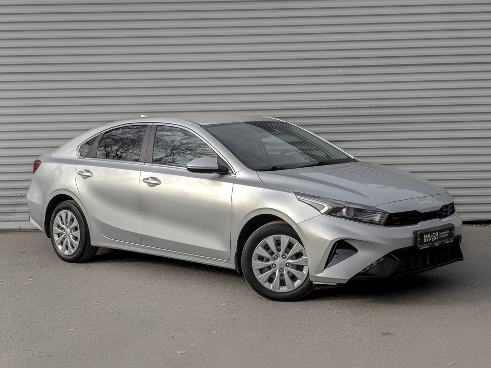 Kia Cerato 2021 81 302км фото №3