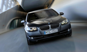 BMW вновь стал лидером премиум-сегмента