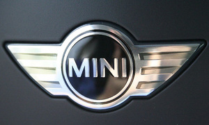 MINI выпустит новый кроссовер уже в 2012 году