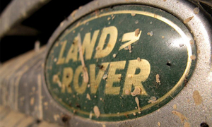 Land Rover представит в России спецверсию Defender